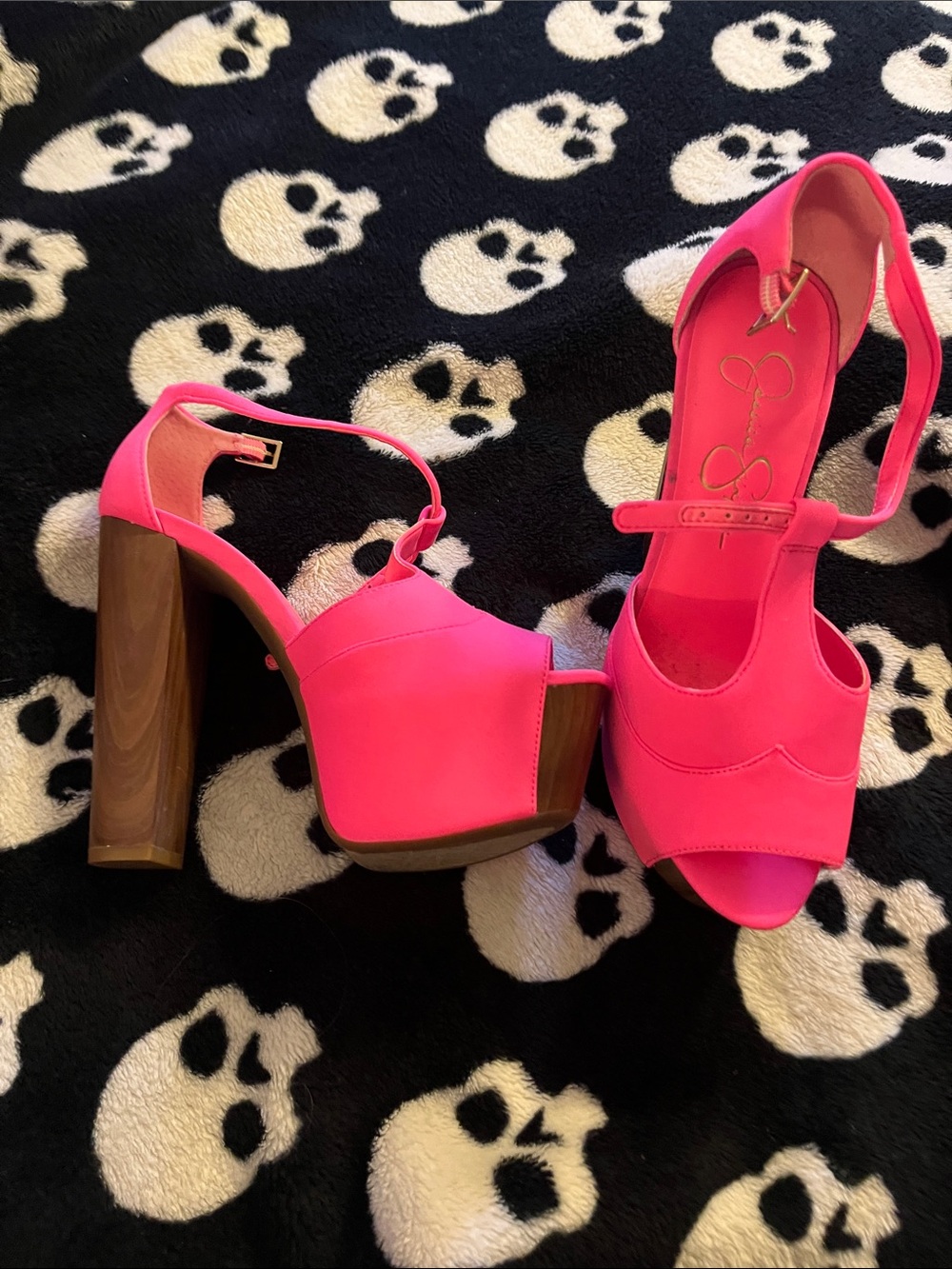 Jessica Simpson Neon Pink Platform Block Heel Sandals